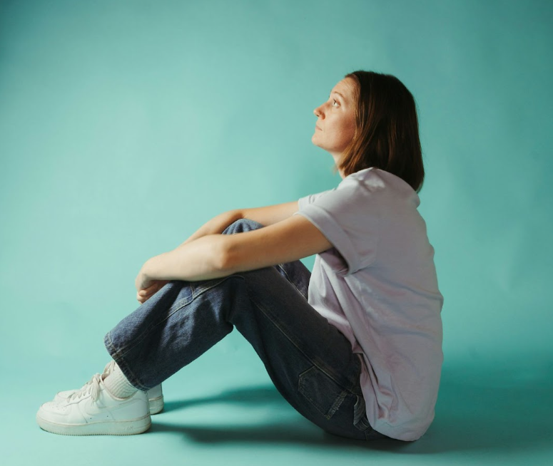 A woman reflects on herself, her feelings, and her path to recovery.